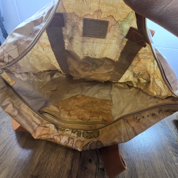 Vtg Alviero Martini Map Print Nylon Tote Overnight Travel Bag Made Italy - Picture 7 of 12